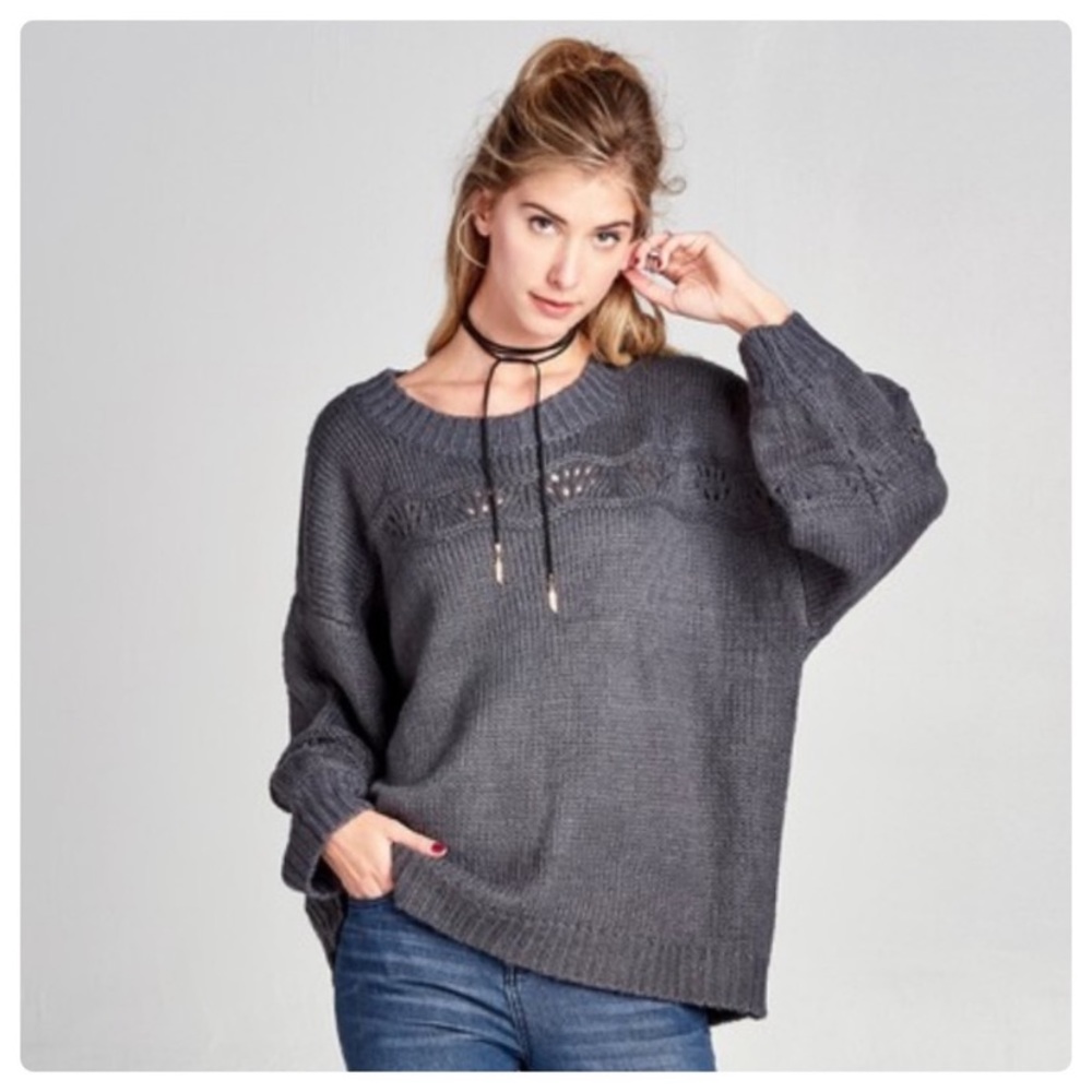 ❤️2 for $40❤️charcoal one size sweater - Picture 7 of 8